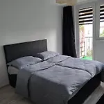 Na 4 Pietrze 아파트 *
